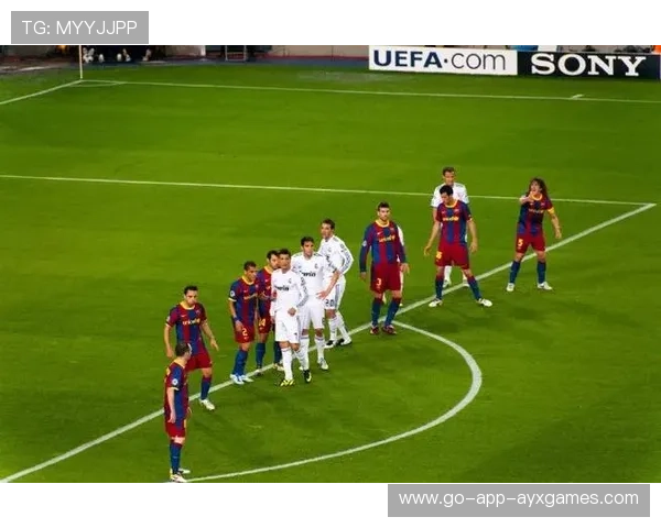 西甲焦点战巴萨与皇马再度交锋，国家德比火爆全场，西甲巴萨vs皇马全场